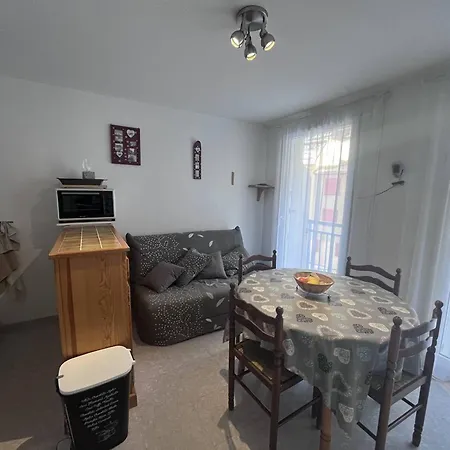 Apartamento T2 Pour 4 Personnes, Parking, - Fr-1-812-122 *